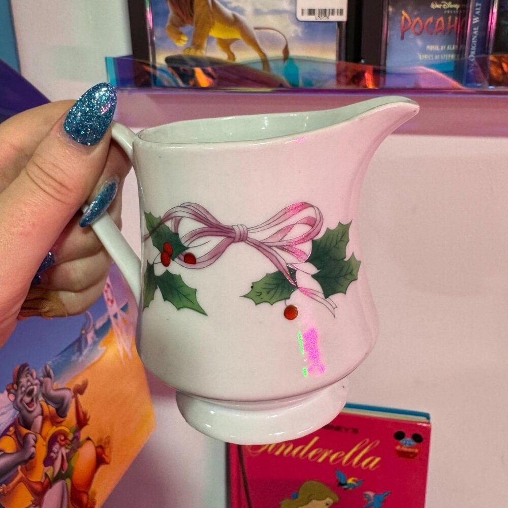 VINTAGE MCCRORY CREAMER‎ PITCHER